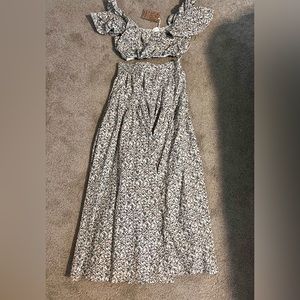 MABLE Ditzy Floral Maxi Skirt Set